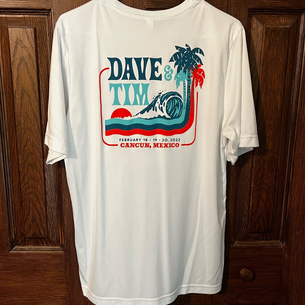 Sun shirt from D&T